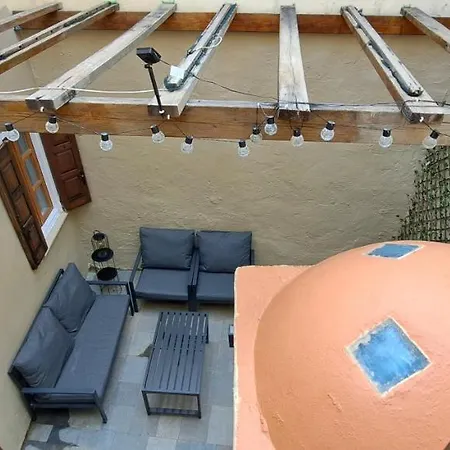 The Retreat In The Heart Of Old Town Rhodes Hébergement de vacances